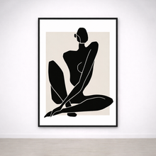 Tableau Silhouette Féminine Minimaliste – Noir & Beige