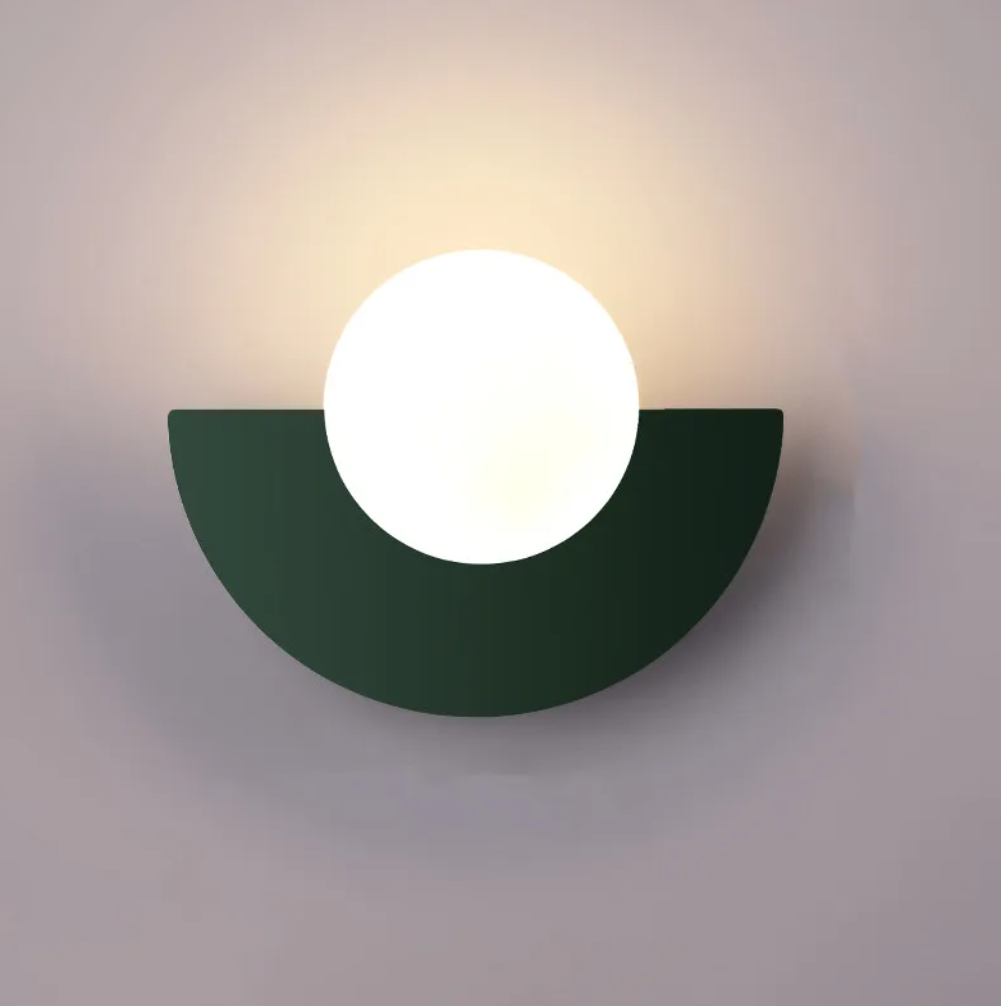 Applique Haléil demi-lune vert foncé allumée