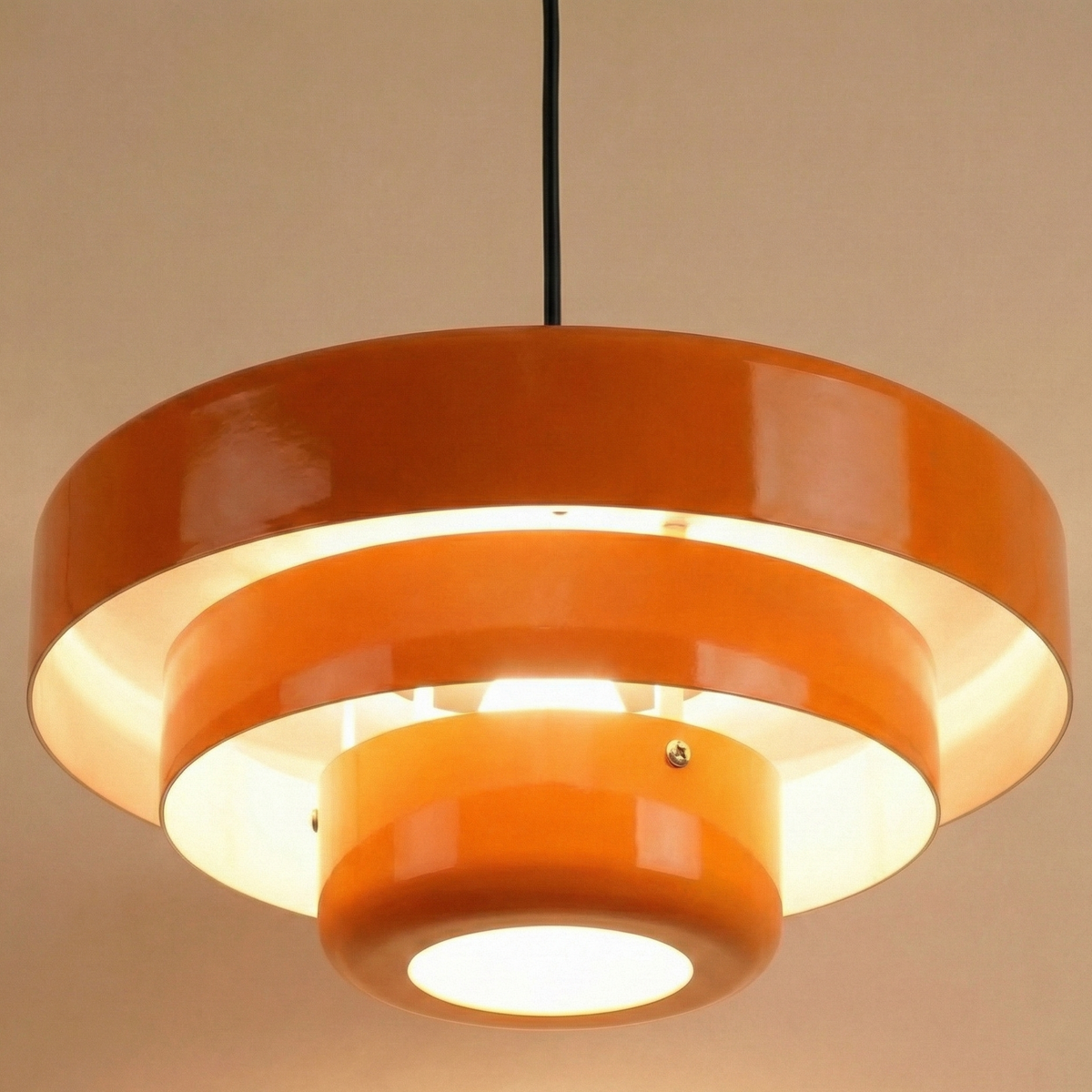 Suspension Solora allumée, disques laqués orange