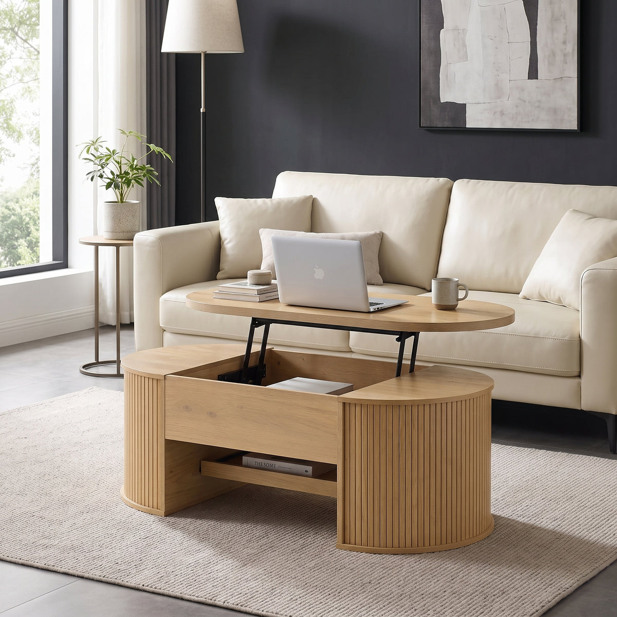 Ovaler Couchtisch mit Lift-Funktion und Stauraum – helles Holz oder Nussbaum
