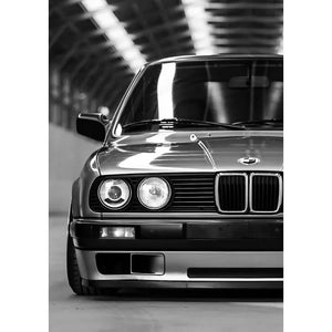 Tableau Voiture de Luxe Noir et Blanc – Élégance Automobile Minimaliste