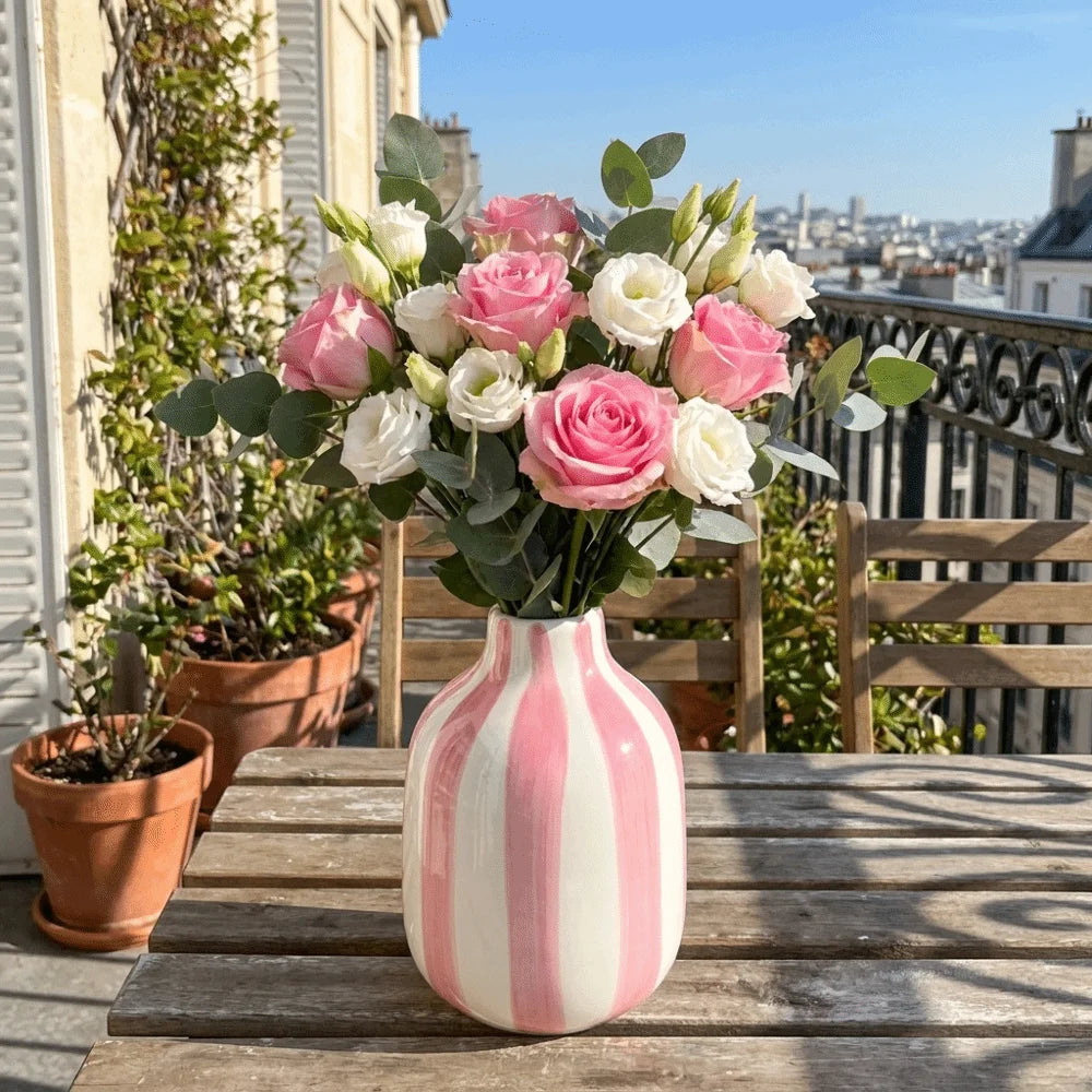 Vase en Céramique Rayé – Éclat Coloré et Contemporain