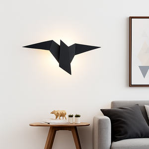 Détail de la tôle pliée en forme d'oiseau