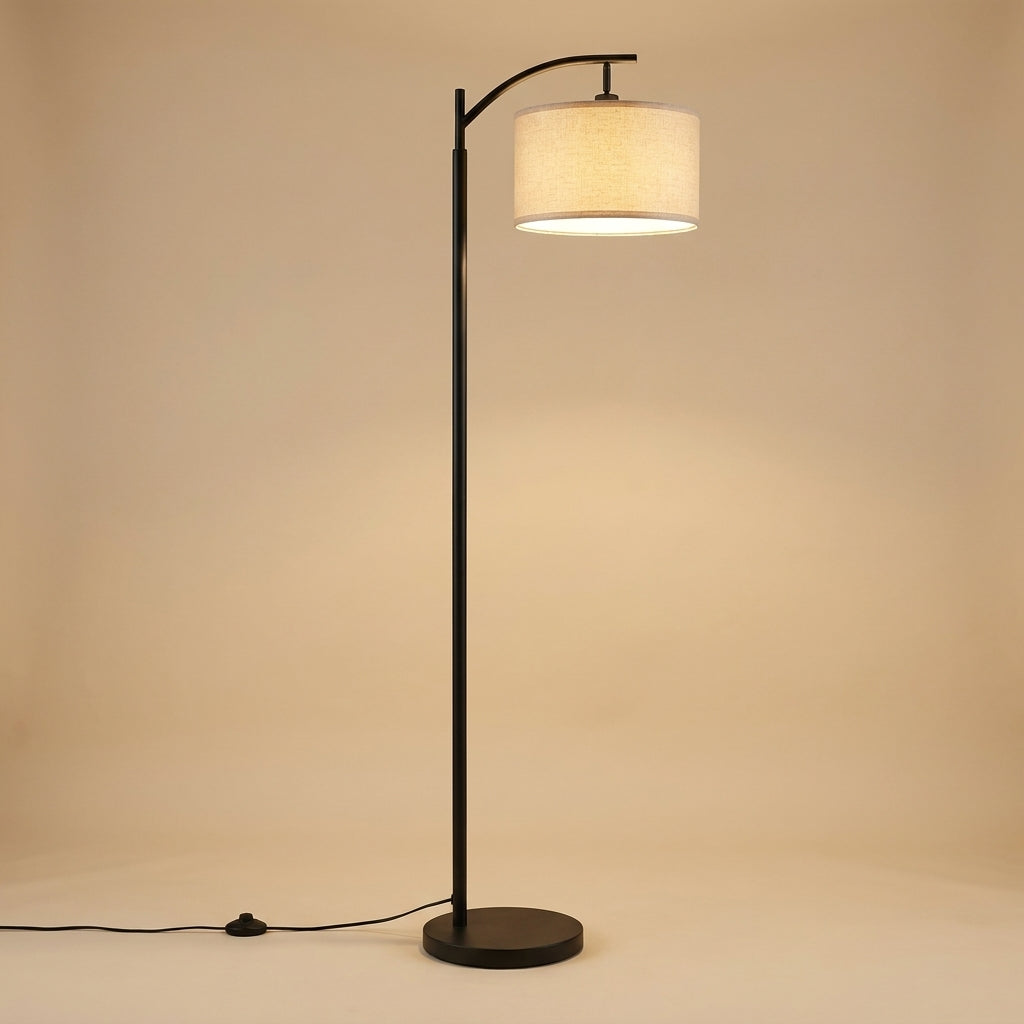 Lampadaire liseuse arqué Liséa en métal noir mat avec abat-jour tambour en lin beige - Ambient Home