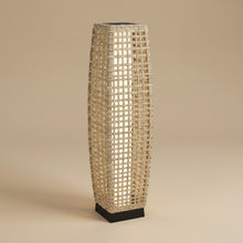 Lampadaire Solaire en Rotin Tressé – Soliro