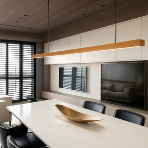 Détail de la barre en bois et de la LED intégrée